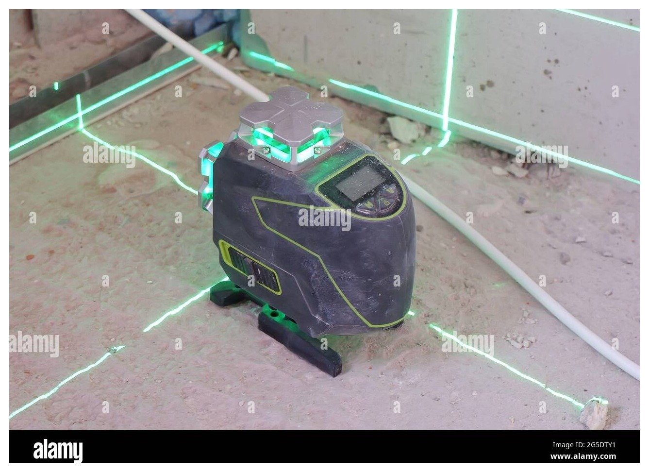 Laser Level Machine