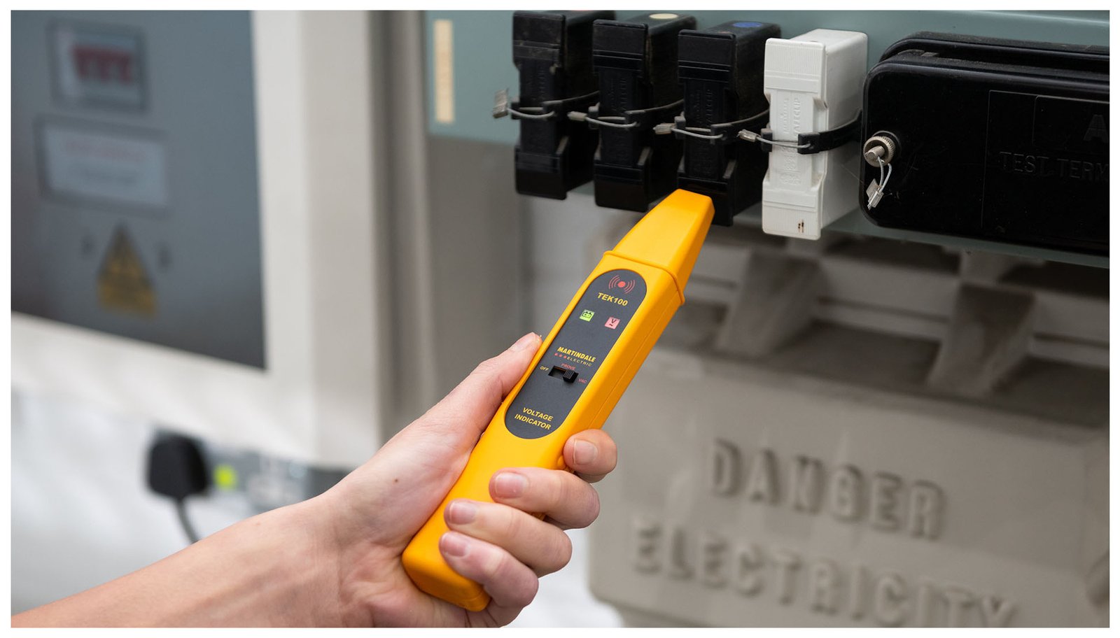 Voltage Detector Non Contact