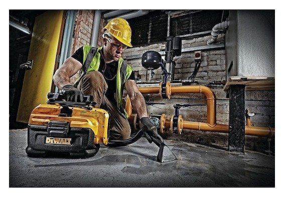 XR AC/DC 2 Gallon Wet &amp; Dry Vacuum